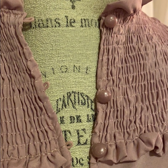 Pink Longsleeve blouse women’s shirt size SMALL business casual dainty dress top - Picture 2 of 5